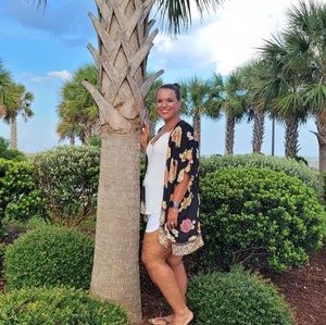 Meet your Posher, Melissa